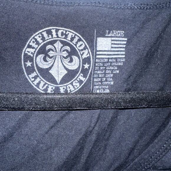 Affliction Women Sz Large Black Yellow Live Fast Studded 3/4 Sleeve VNeck Tshirt - Picture 3 of 6